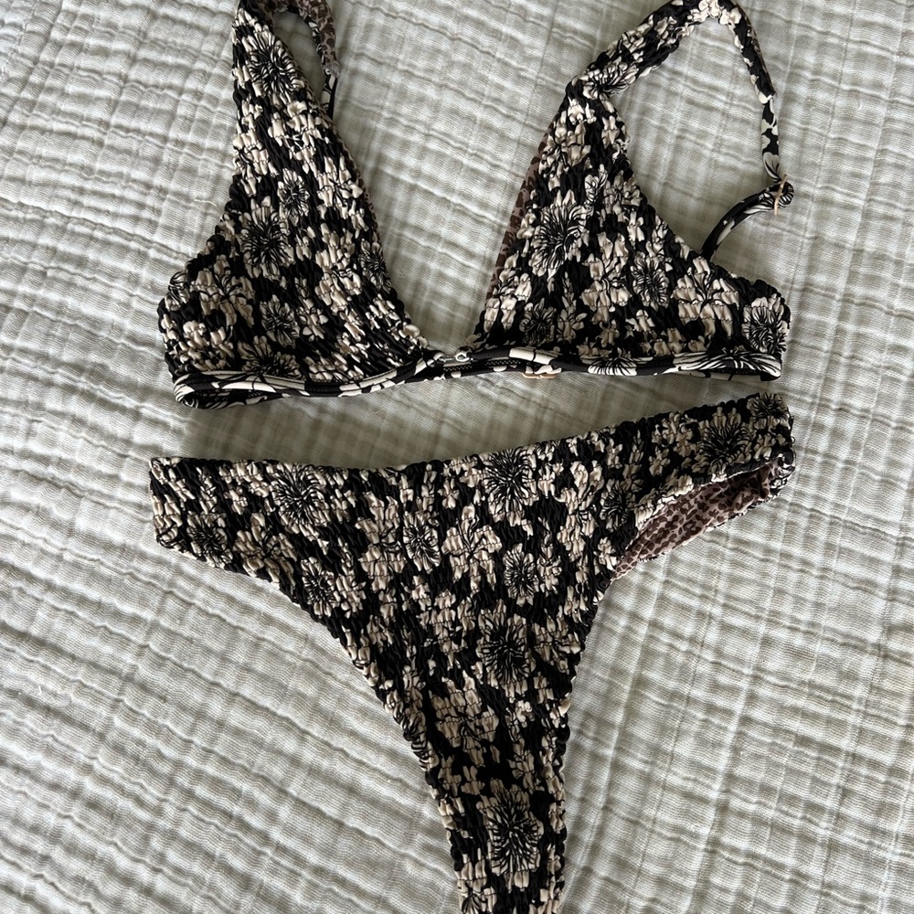 Floral Bikini Set in Black and Cream